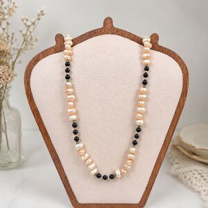 Vintage Les Bernard Freshwater Pearl Black Onyx Bead Necklace 29"